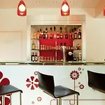 Ibis 3*