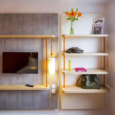 Ibis Hotel Senlis (Oise)