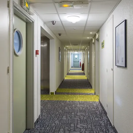 Ibis Hotel Senlis (Oise)