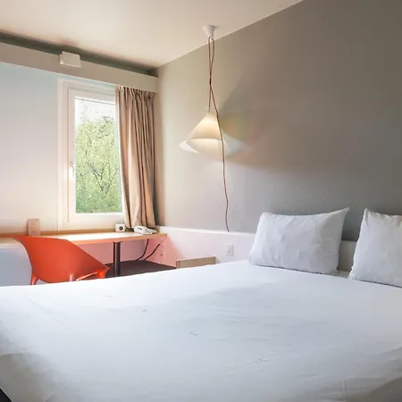 Hotel Ibis Senlis (Oise)