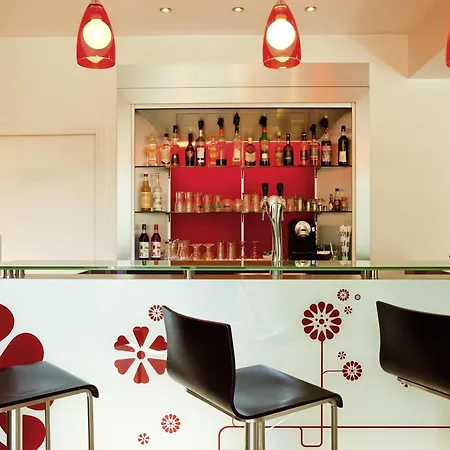 Ibis 3* Senlis (Oise)