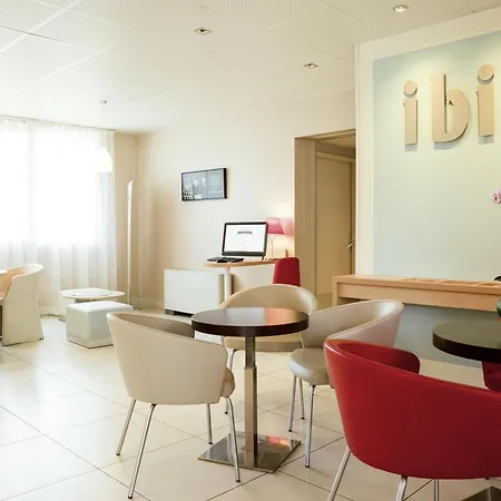 Hotel Ibis Senlis (Oise)