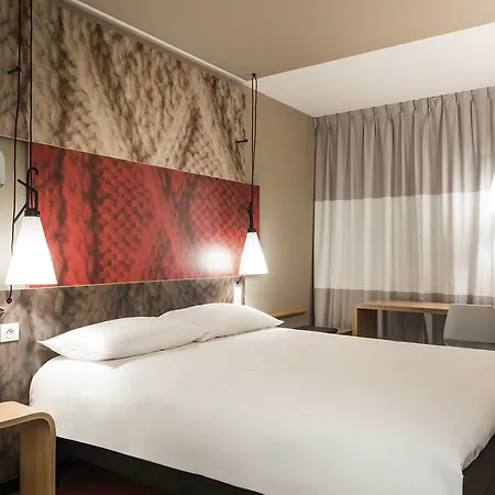 Hotel Ibis Senlis (Oise)